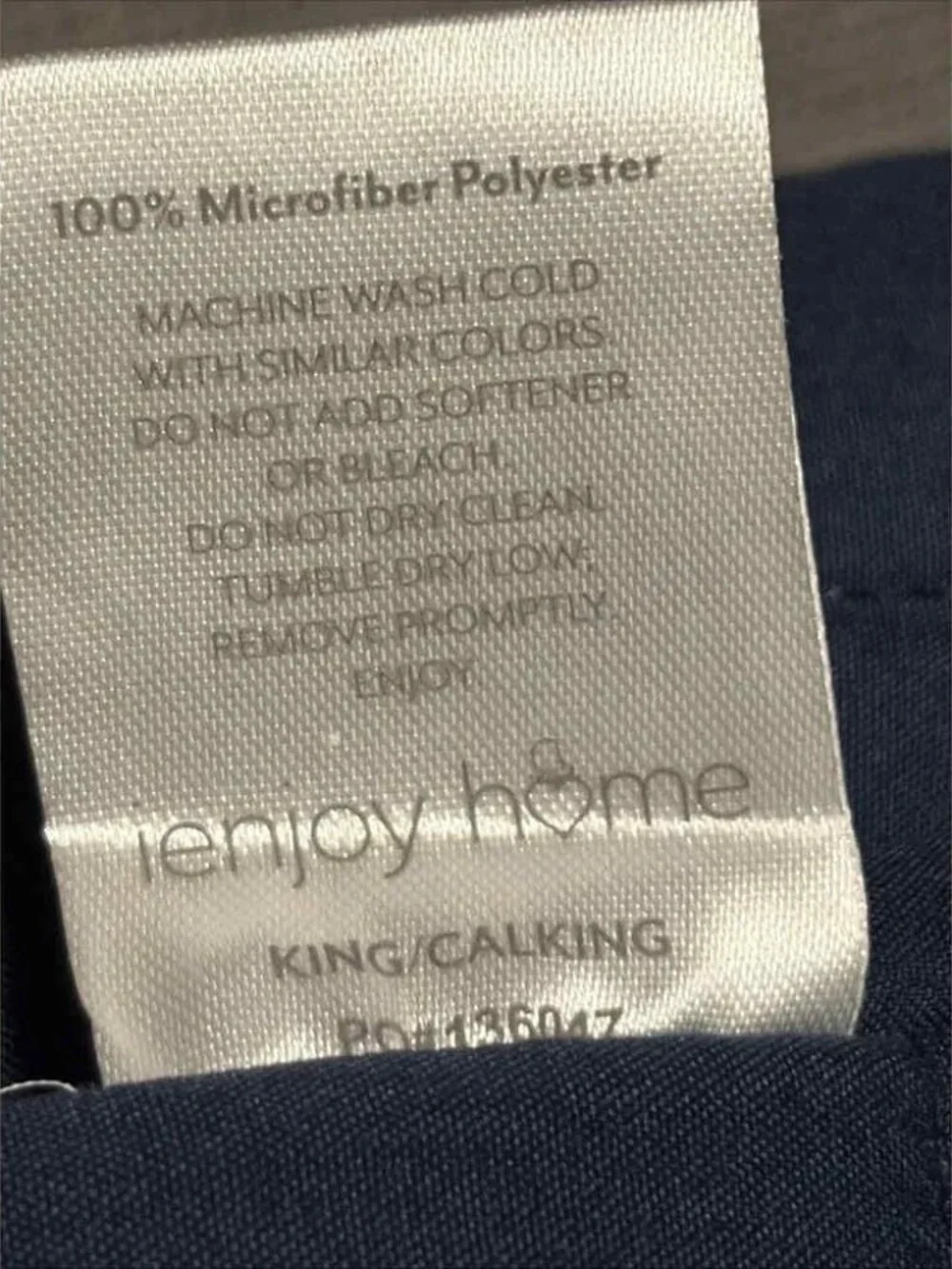 The Ienjoy Home Navy King Quilted Modern Minimal Bedding Cozy 3-Piece Comforter